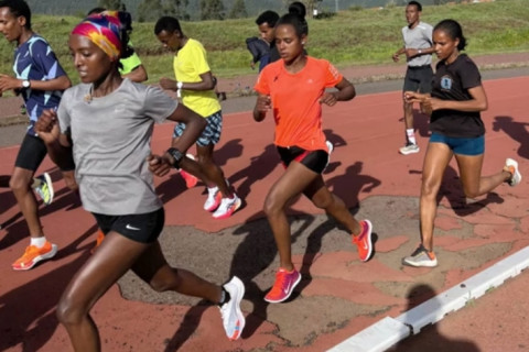 Treinador destaca benefícios da musculação para praticantes de corrida